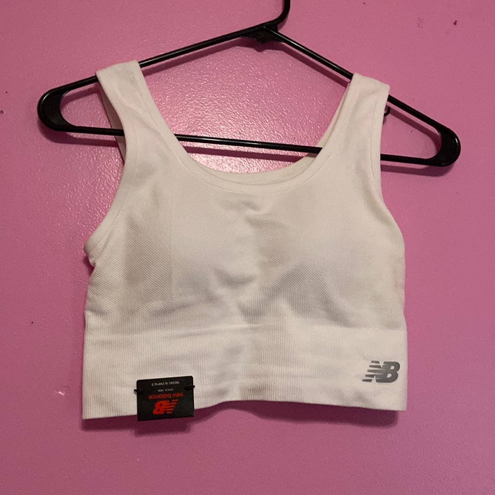 Brand new white new balance sports bra